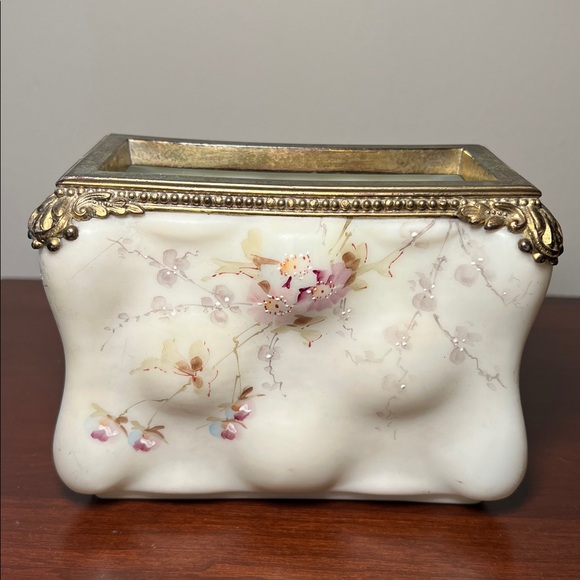 Antique Wavecrest CF Monroe Egg Crate Shape Ornate Handpainted Letter Holder Box - Picture 7 of 14